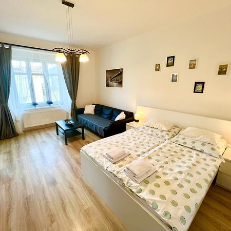 Central Accommodation Angel Прага Екстер'єр фото